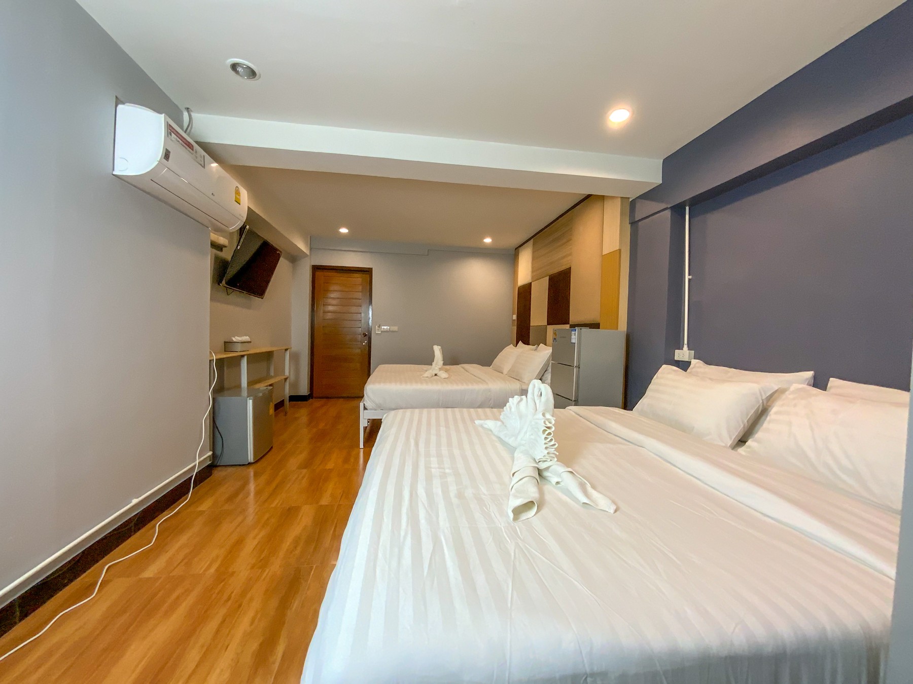 Double + Double King at Pratunam Family House 1 (Family House 1 · Soi 15)
